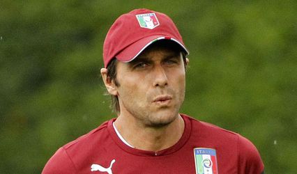 Klebety o Chelsea sa napĺňajú, Conte opúšťa tím Talianska