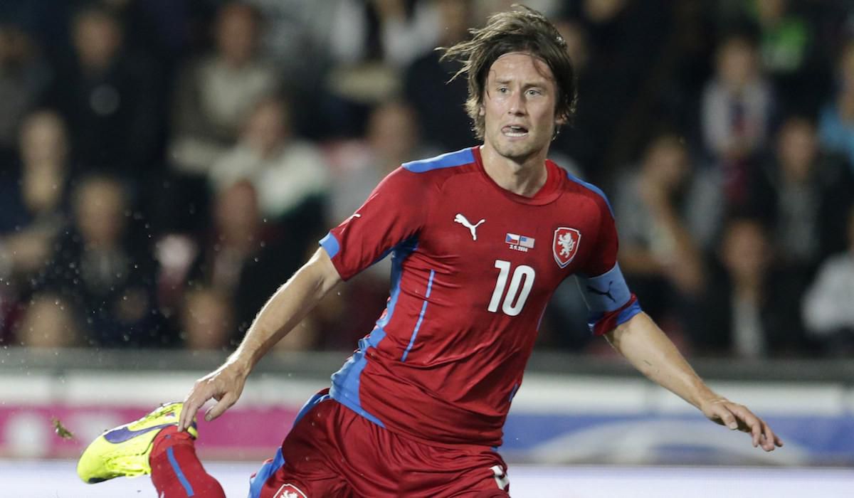 Tomas Rosicky, Cesko, archivne foto, cerveny dres