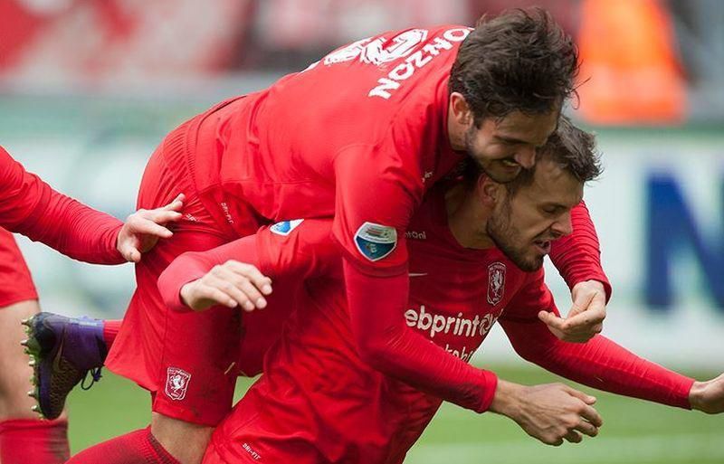 Stefan Thesker Twente Enschede gol mar16 fctwente.nl