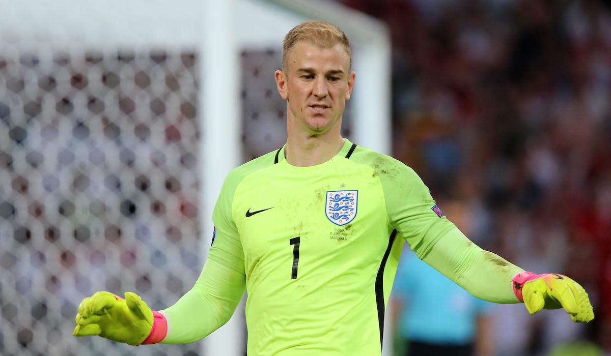 Joe Hart (Anglicko) počas zápasu skupiny B Majstrovstiev európy 2016 vo Francúzsku