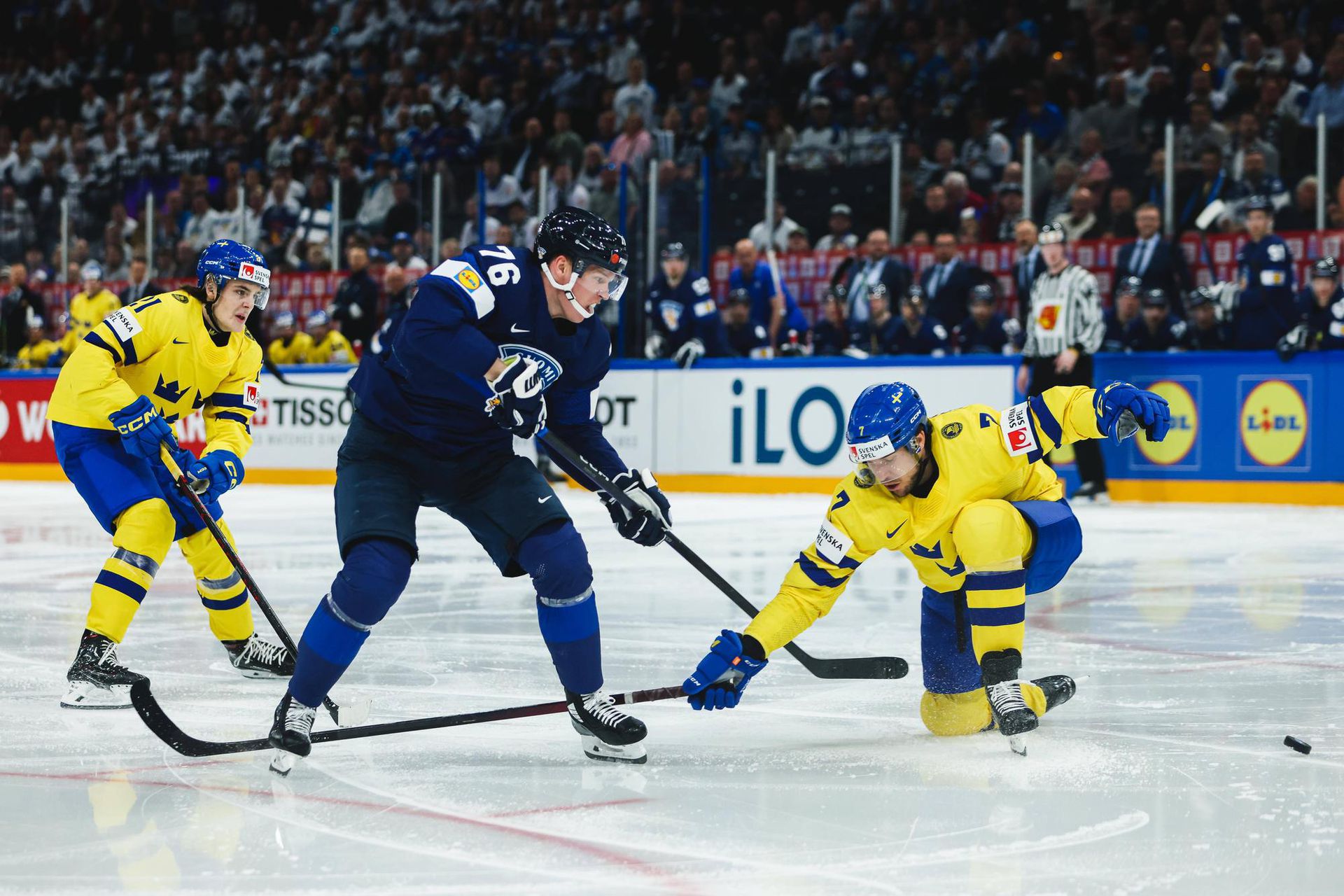 Fínsko - Švédsko (MS v hokeji 2023) Zdroj: imago