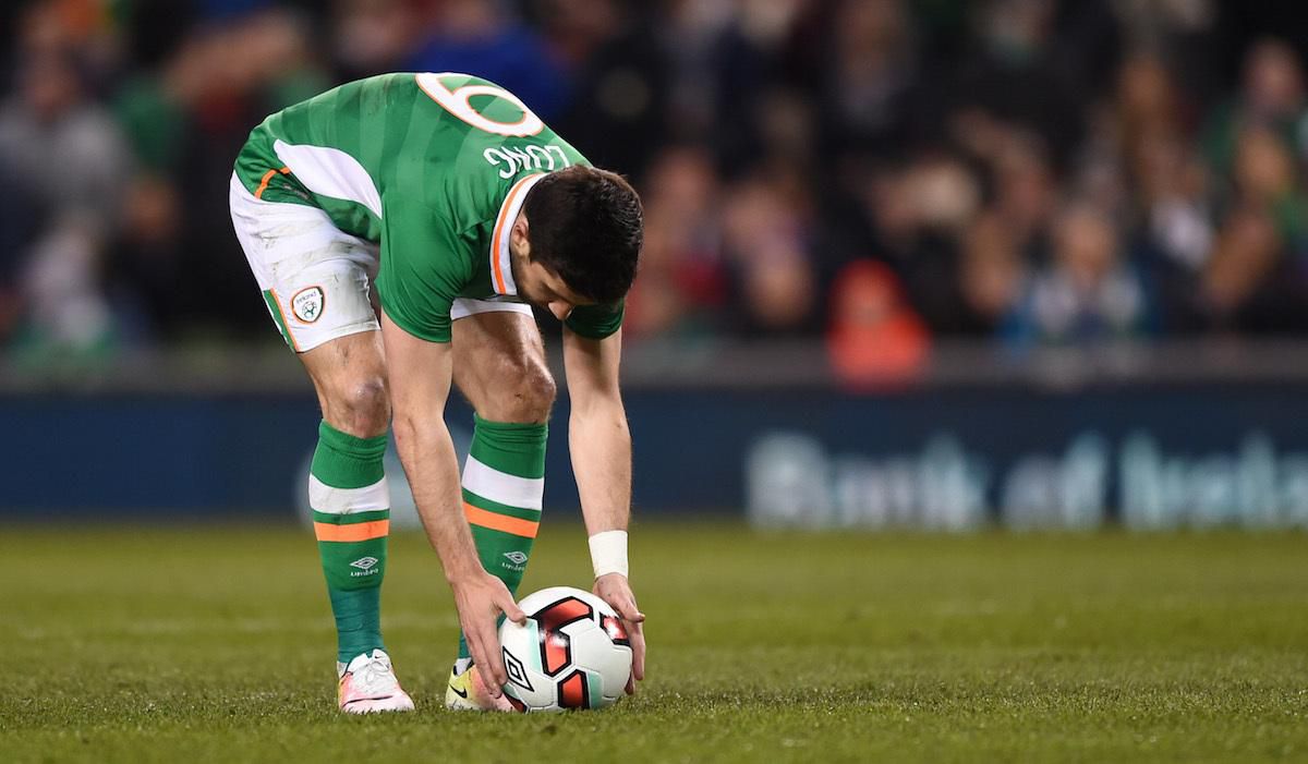 Shane Long, Irsko, penalta, vs. Slovensko, pripravny zapas, Dublin, Mar2016