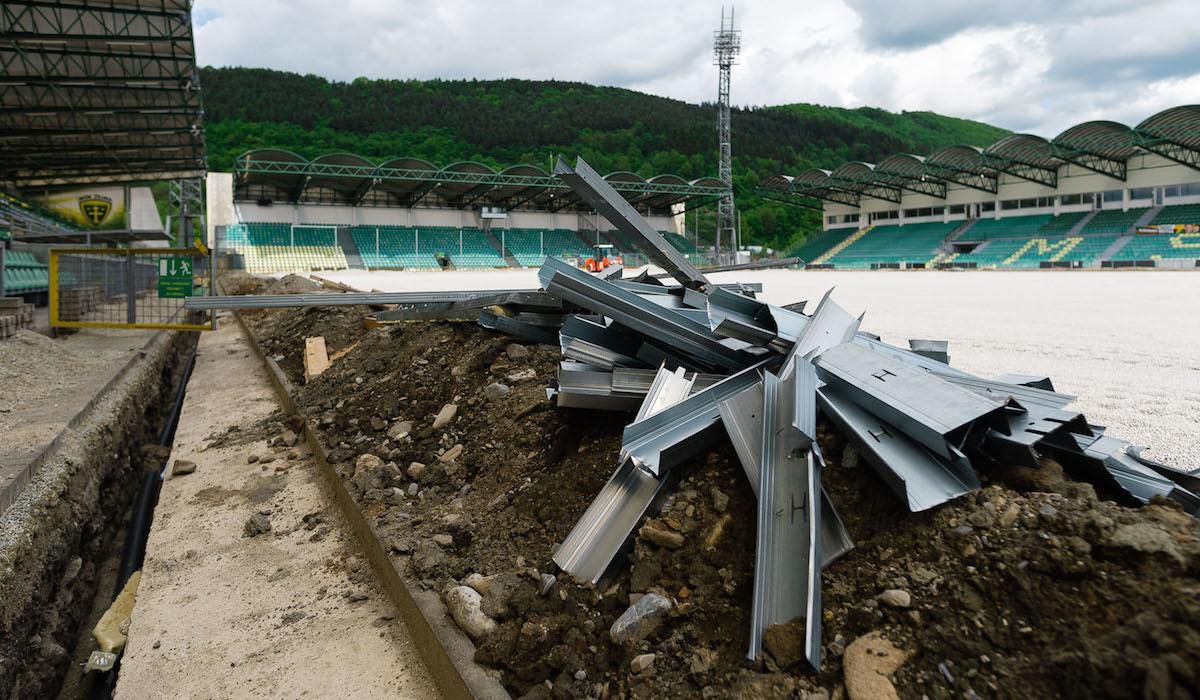 Rekonstrukcne prace stadiona MSK Zilina