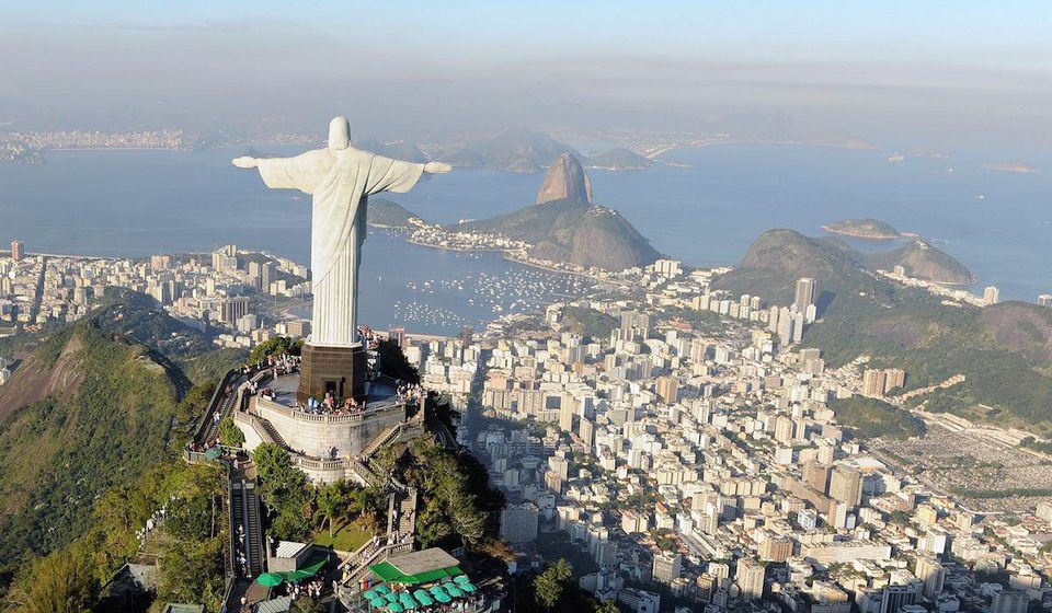 Rio de Janeiro, socha Krista nad mestom, Maj2016