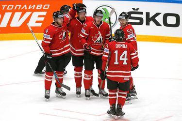 Video: Kanadskí hokejisti prekvapenie nepripustili, Maďarsko nemalo šancu