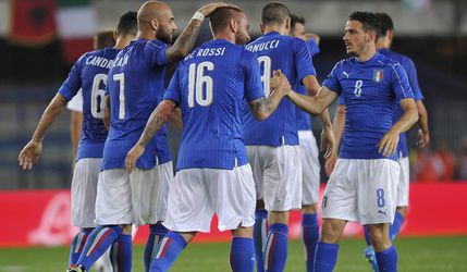Video: Výhry Talianska a Islandu v generálkach na EURO
