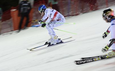 Paralelný slalom-SP: Velez-Zuzulová aj Vlhová vypadli vo štvrťfinále