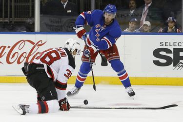 Marek Hrivík sa vracia do NHL, Rangers ho povolalo z farmy