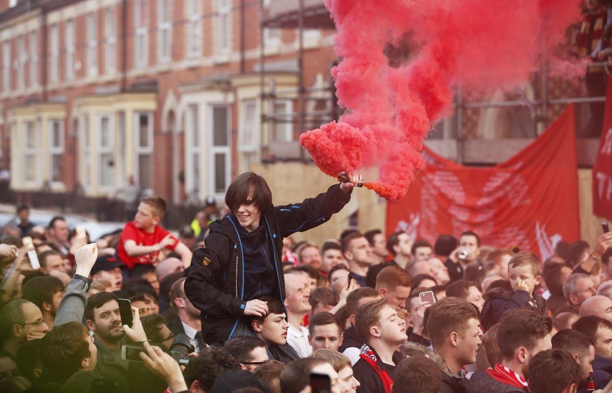 Liverpool FC fanusikovia Anfield road maj16 5 Reuters