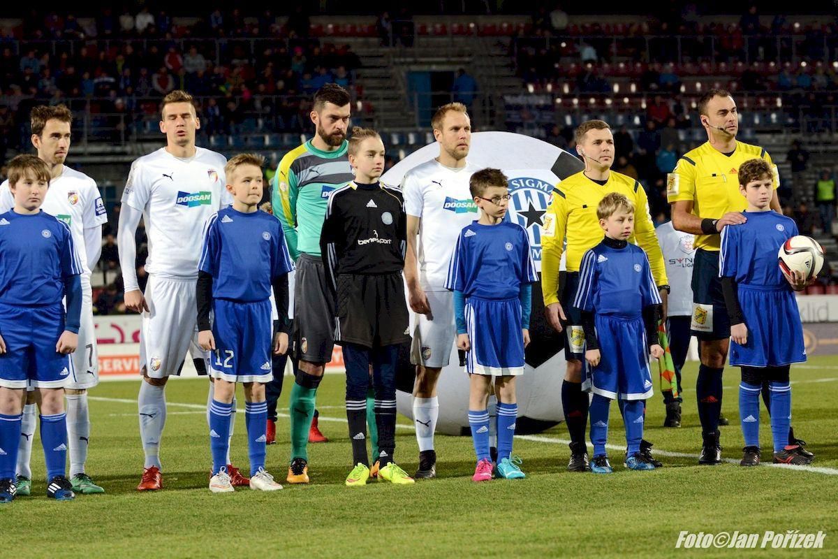 Matus Kozacik Viktoria Plzen dec15 1 fcviktoria.cz