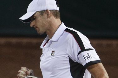 ATP Houston: Isner postúpil do semifinále turnaja cez Kórejčana Hyeona