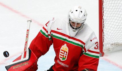 Senzácia, maďarský brankár Ádam Vay mieri do NHL