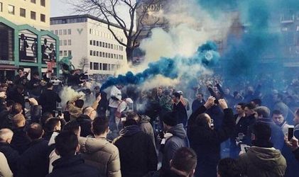 Anglickí fans vyčíňali v Dortmunde: Slzný plyn a zranený policajt