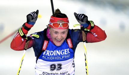 Biatlon-SP: Stíhačku žien vyhrala Ruska Jurlovová, Slovenky nebodovali