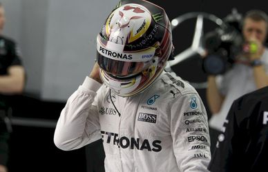 Lewis Hamilton menil prevodovku, pred VC Číny dostal trest