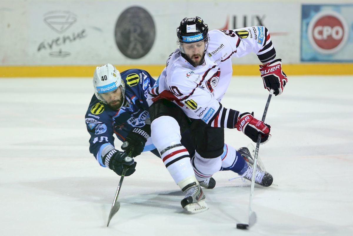 Roman Tomanek Matej Bene HC05 Banska Bystrica HK Nitra apr16 TASR