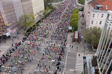 Maratón Viedeň: Keňan  Chemosin a Etiópčanka Genemová víťazmi