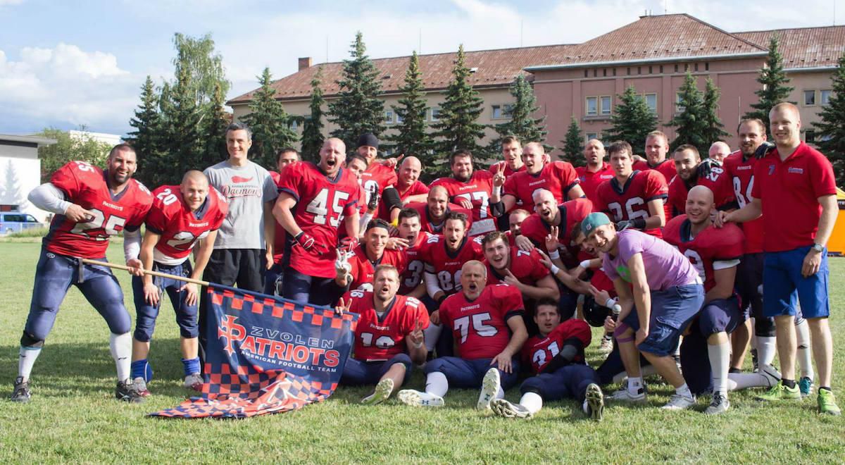 Zvolen Patriots, timova foto, americky futbal, Apr2016