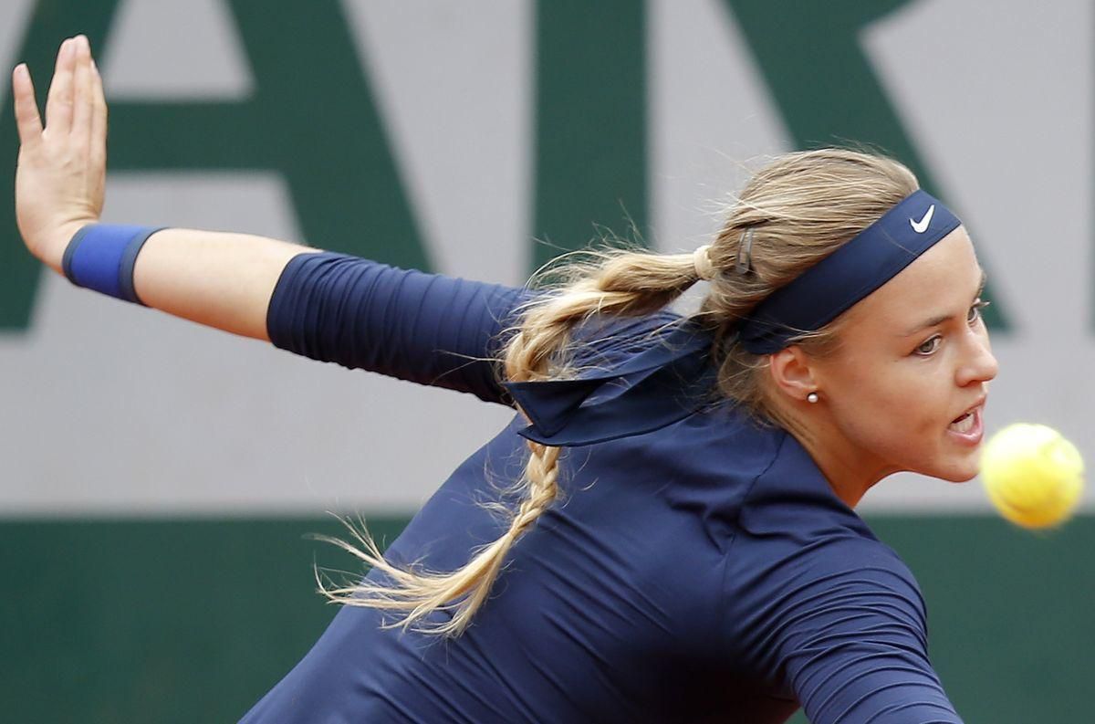 Anna Karolina Schmiedlova bekhend Roland Garros maj16 SITA