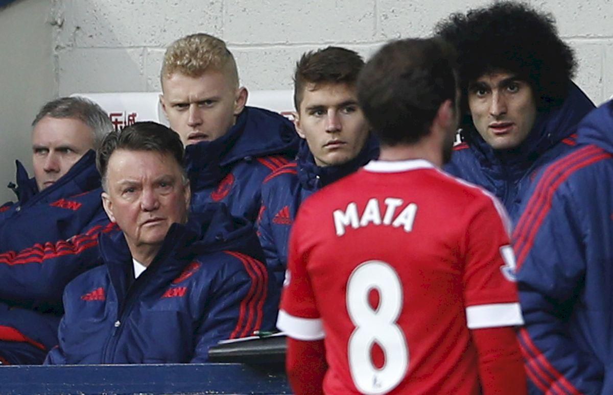 Manchester United Louis van Gaal Juan Mata mar16 Reuters