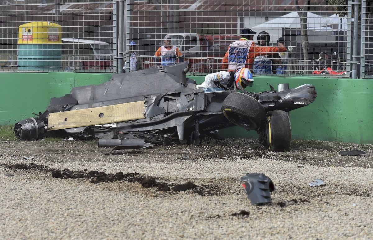 Fernando Alonso McLaren VC Australie mar16 TASR