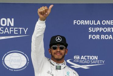 Hamilton si v prvej kvalifikácii sezóny vyjazdil 50. pole position