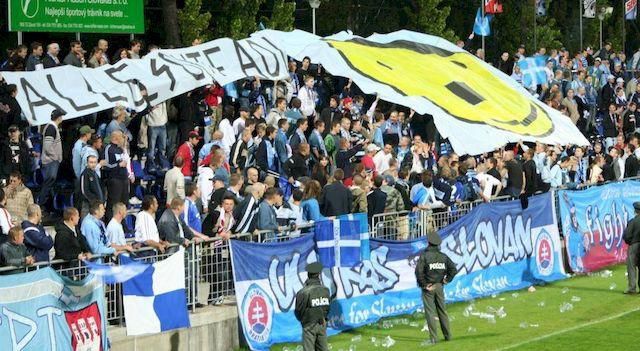 SK Slovan Bratislava Senec alles gute apr07 ultrasslovan.sk