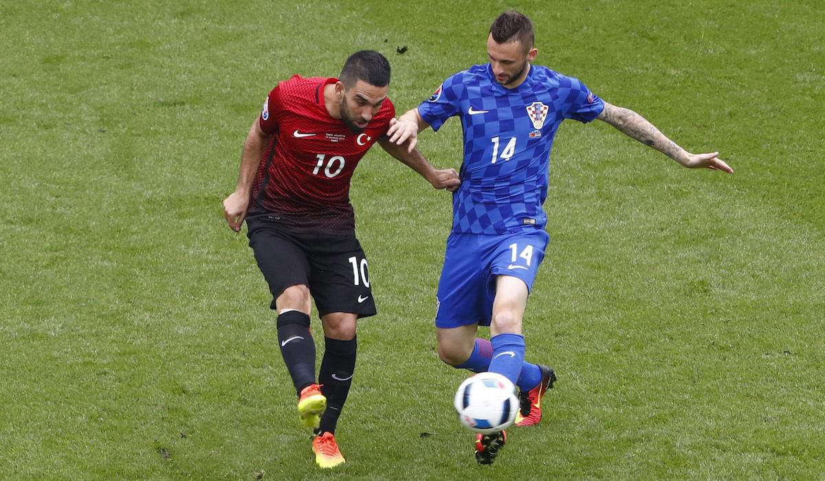 Turecko, Arda Turan, Chorvatsko, Marcelo Brozovic, EURO 2016, jun16