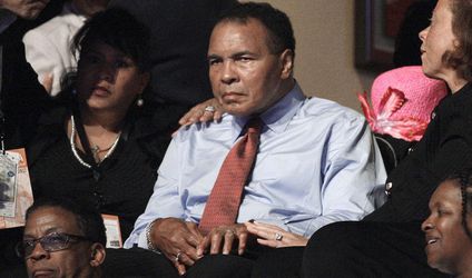 Boxerská legenda Muhammad Ali skončila v nemocnici