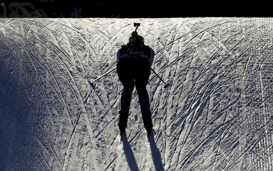 Biatlon ilustracne foto Holmenkollen mar16 Reuters