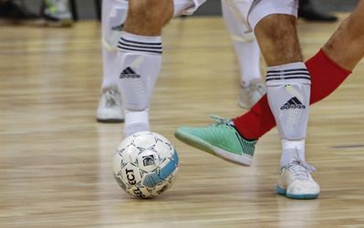 Futsal: MFK Nové Zámky - Slov-Matic FOFO Bratislava 2:6 v 17. kole