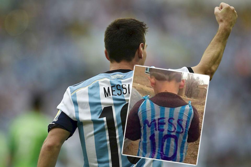 Lionel Messi igelitka fanusik jan16 TASR Sport.sk
