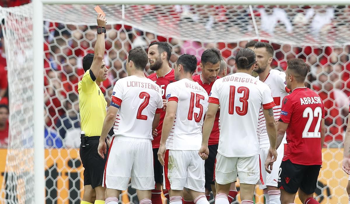 Albansko, Svajciarsko, Lorik Cana, rozhodca, Carlos Velasco, jun16