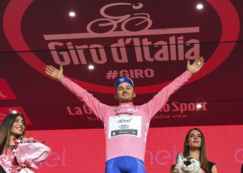 Giro d'Italia: Talian Brambilla po triumfe v 8. etape do ružového dresu