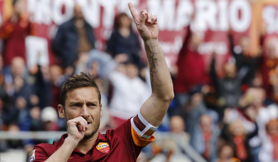 Francesco Totti, AS Rim, typicke oslavne gesto, Feb2016