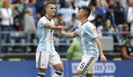 Video: Copa América: Argentíne stačilo 15 minút, do štvrťfinále tiež Čile