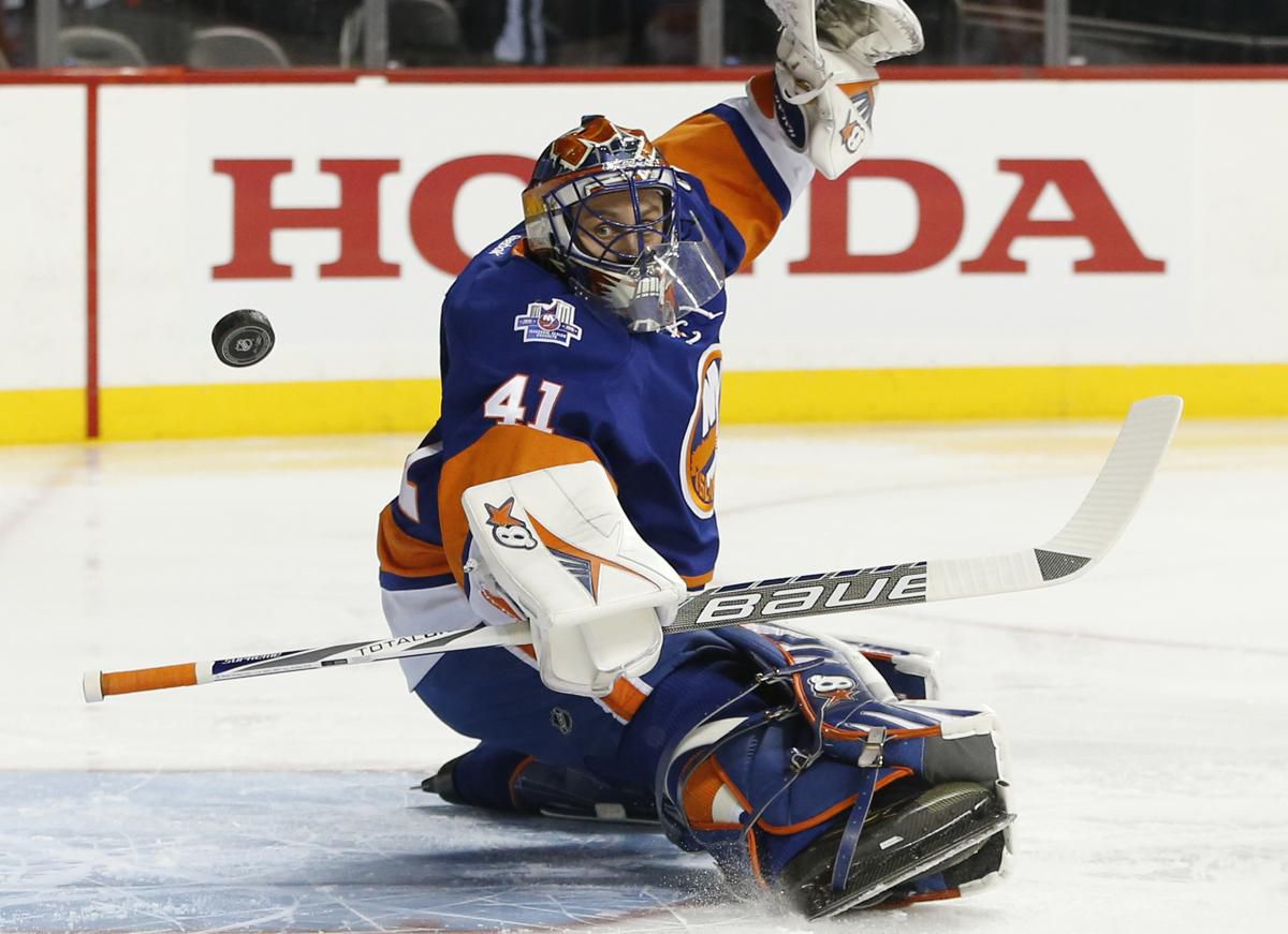 jaro halak, islanders