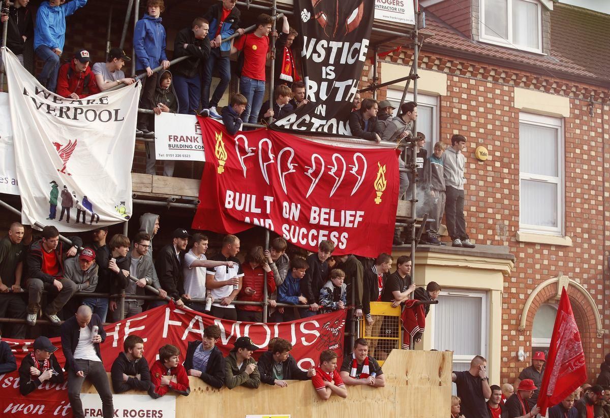 Liverpool FC fanusikovia Anfield road maj16 3 Reuters