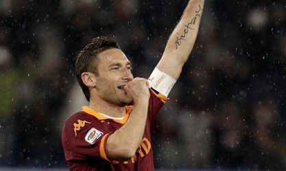 Tak predsa, Francesco Totti predĺžil kontrakt v AS Rím