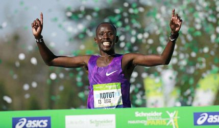 Beh: Parížsky maratón ovládli Afričania Kotut a Jepkeshová