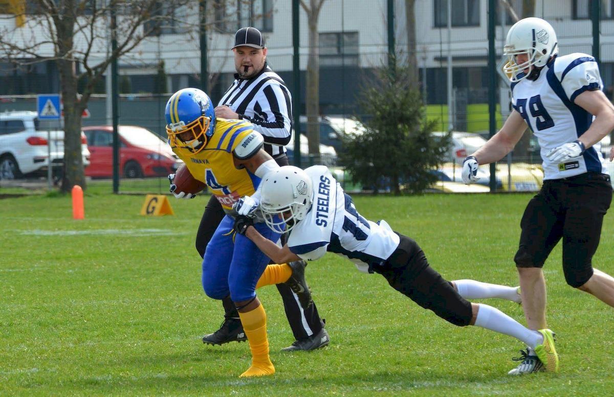 Javontae Hence Trnava Bulldogs apr16 foto Peter Pargac