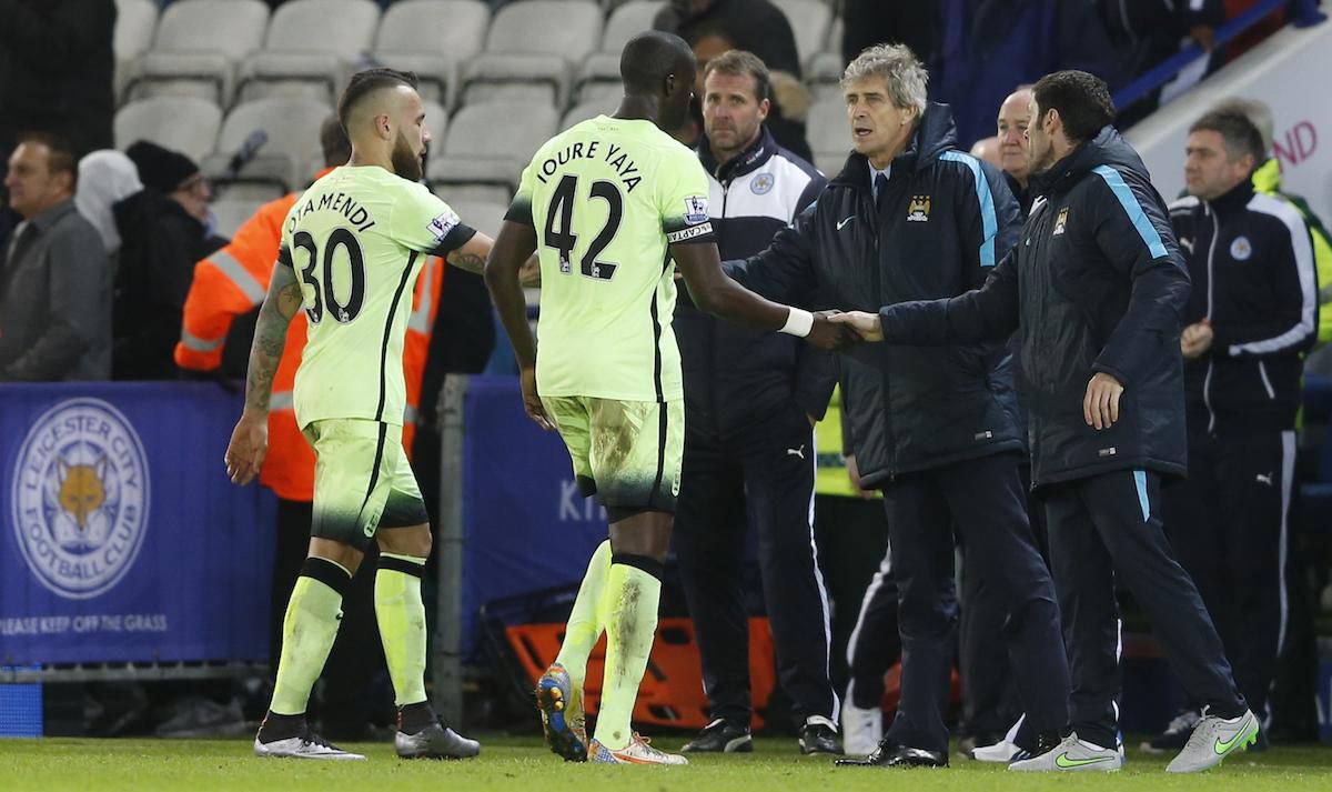 Manchester_City_Nicolas_Otamendi_Yaya_Toure_trener_Manuel_Pellegrini_dec15