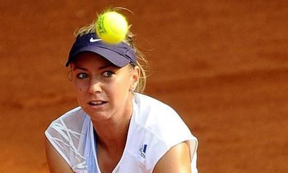 WTA Bol: K. Kučová cez Kar. Schmiedlovú do osemfinále