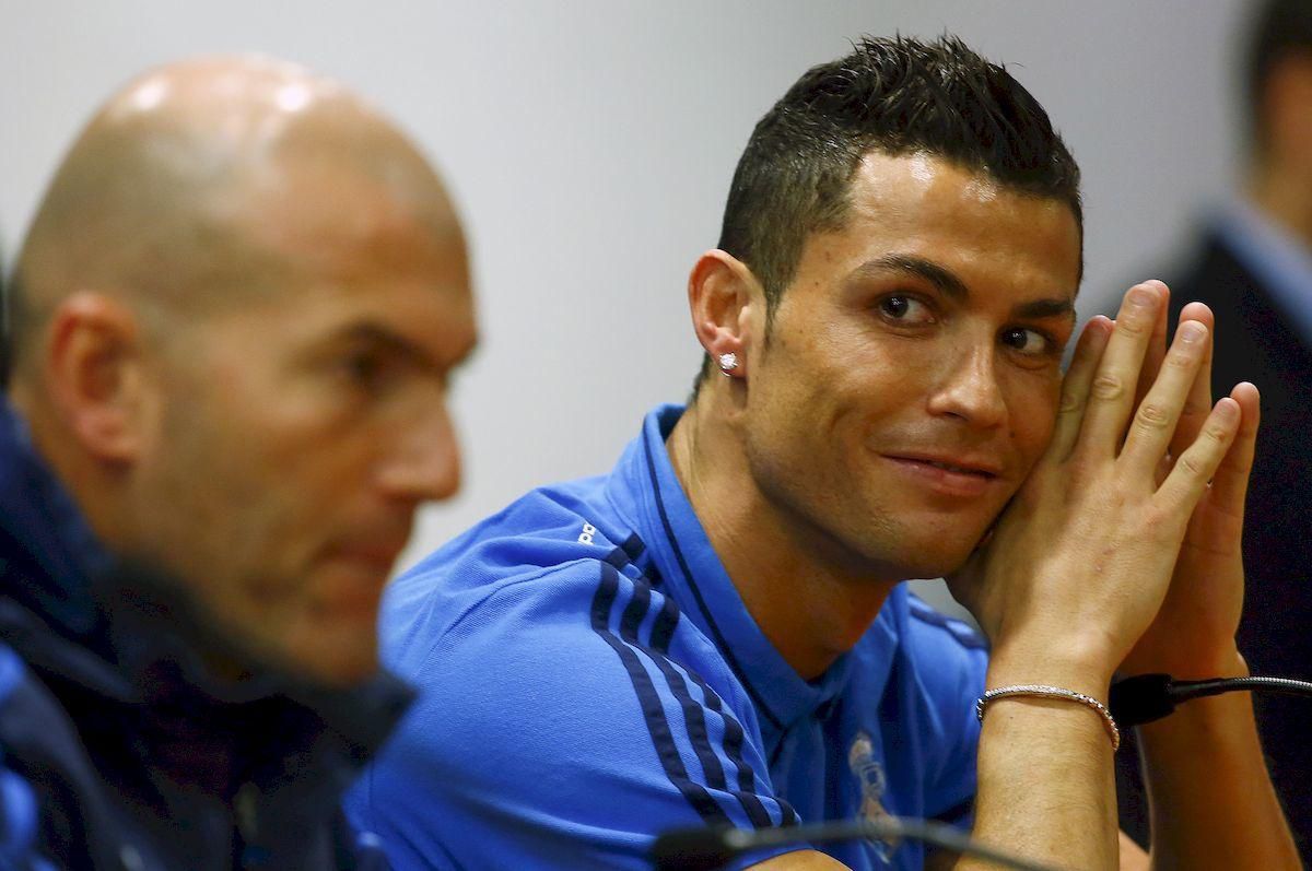 Zinedine Zidane Real Madrid Cristiano Ronaldo tlacovka feb16 Reuters