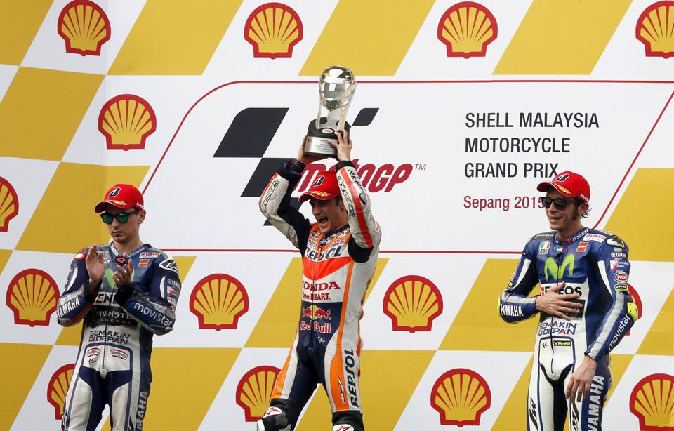 VC Malajzie: Rossi si skomplikoval cestu za titulom, vyhral Pedrosa