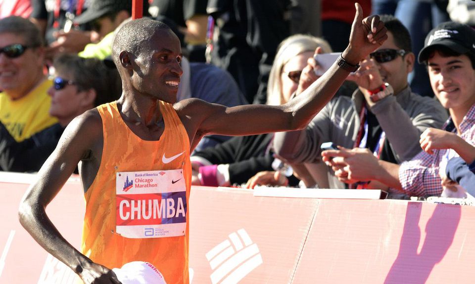 Maratón v Chicagu ovládli vytrvalci z Kene, vavrín pre Chumbu