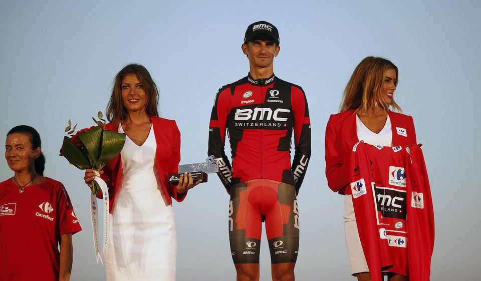 Vuelta: 1. etapa vyšla BMC, P. Velits v červenom drese lídra!