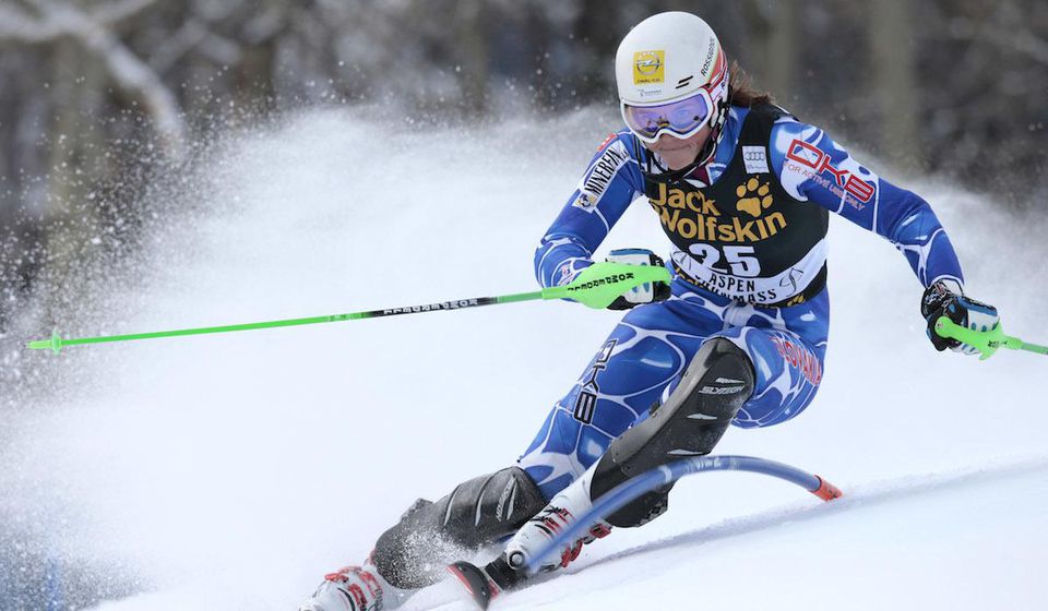 Petra Vlhová, slalom, ide cez bránku, dec2015