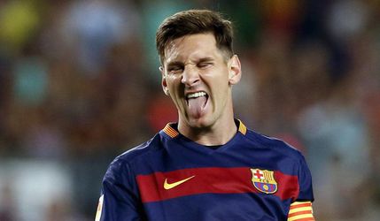 Video: Barca zdolala AS Rím, nervózny Messi sa takmer pobil
