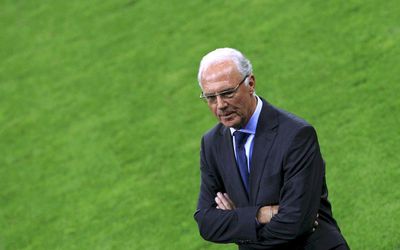 Franz Beckenbauer je zo škandálu von, úrady ho nevyšetrujú